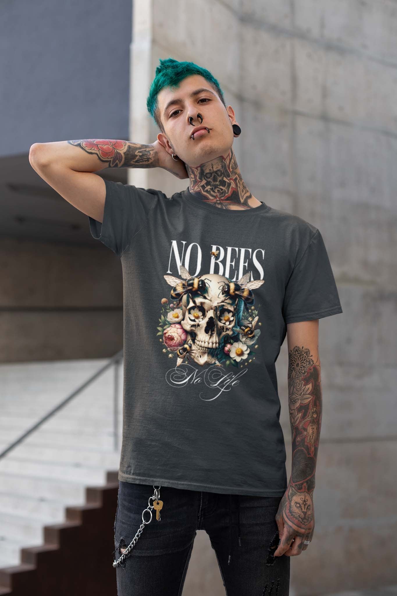 NO BEES NO LIFE -  distinct statement shirt - unisex